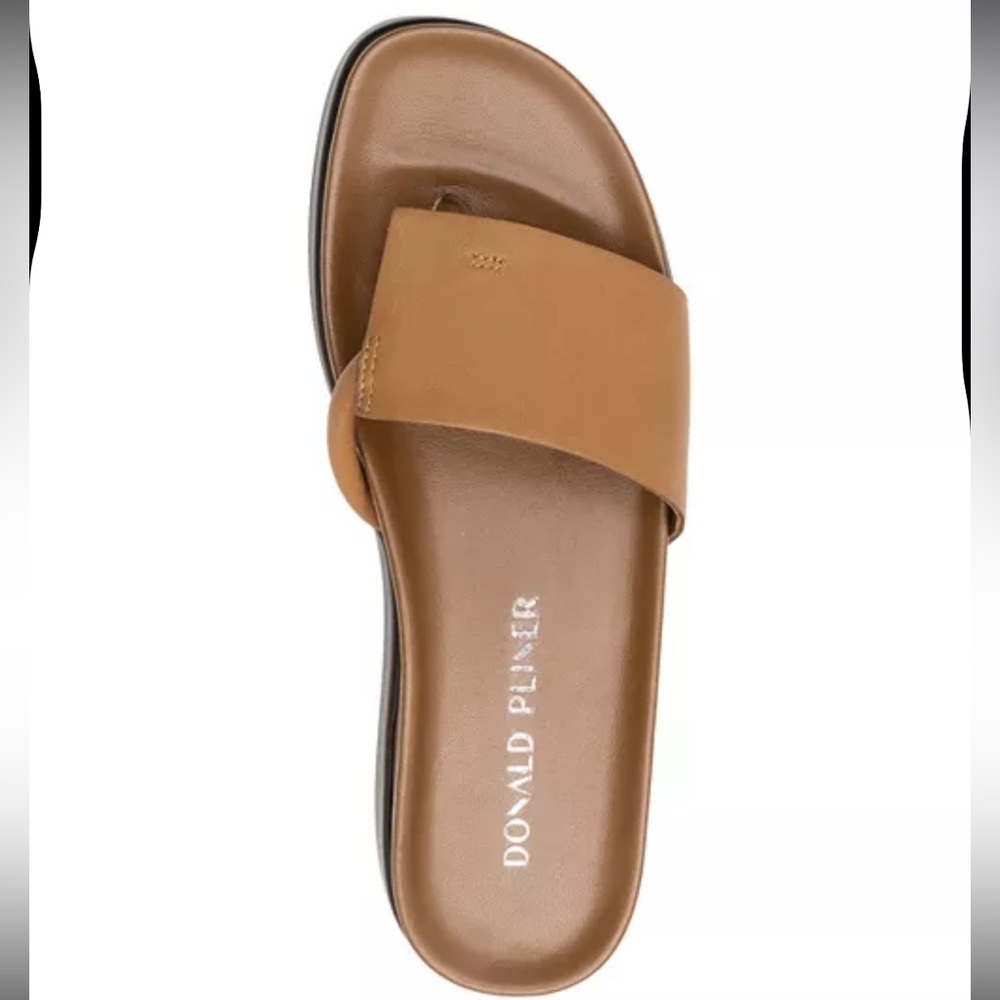 NWOT Donald Pliner Women's Thong Wedge Sandals Size 5